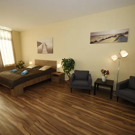 Matyas Aparthotel