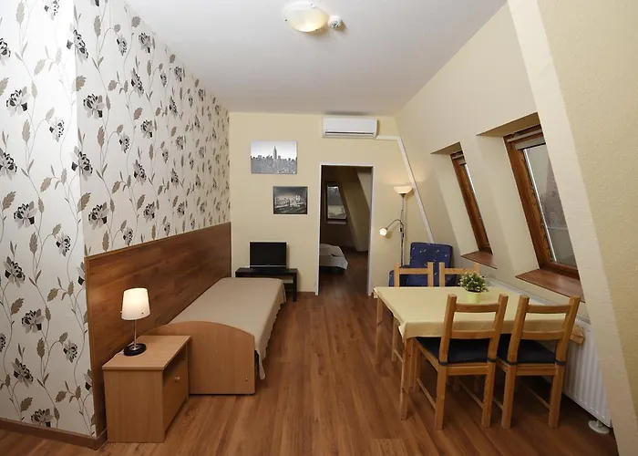 Matyas Aparthotel 3*